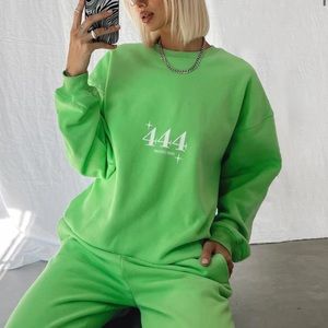 Princess polly ONLY FOUR YOU SWEATSHIRT GREEN